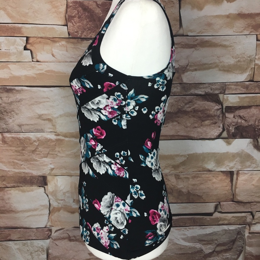 WHBM | Floral Tank Top - Picture 4 of 7